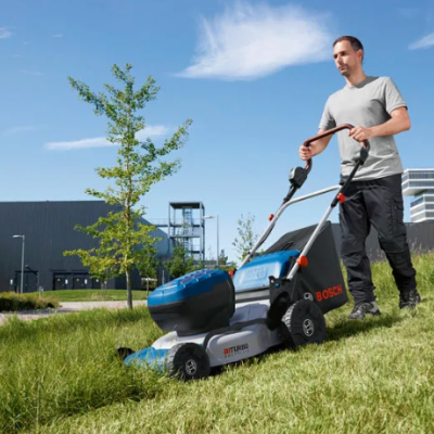 Corta Relvas sem fio GRA 18V2-46 Bosch