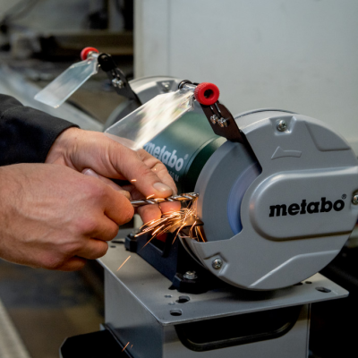 Esmeriladoras de bancada 200 W DS 125 M