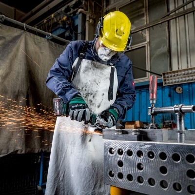 Rebarbadora angular sem fio W 18 L BL 9-125