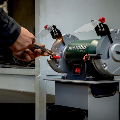 Esmeriladoras de bancada 200 W DS 125 M