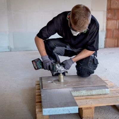 Rebarbadora angular sem fio W 18 L BL 9-125