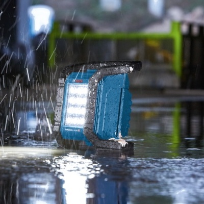 Lanterna para estaleiro de obras sem fio GLI 18V-1200 C