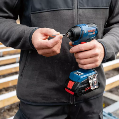 Aparafusadora de Impacto GDR 18V-220C Profissional