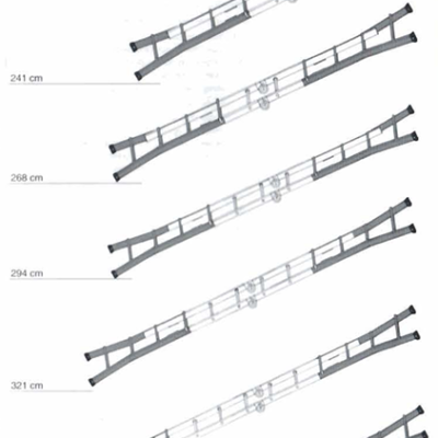 Escada extensível em alumínio com medidas em centímetros