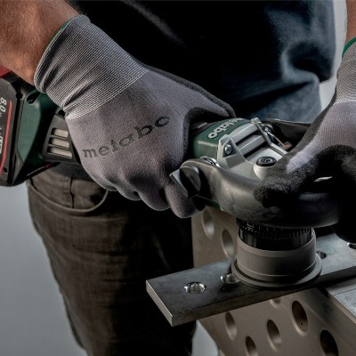 Chanfradora de cantos e arestas para metal sem fio KFM 18 LTX 3 RF