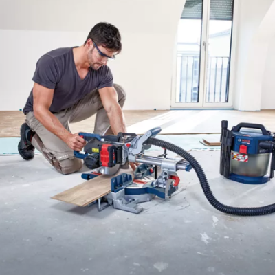 Serra de meia-esquadria sem fio Biturbo GCM 18V-216