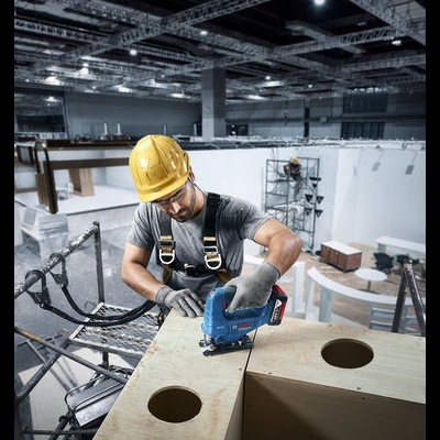 Serra de recorte sem fio GST 18V-95 B