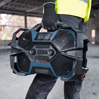 Rádio GPB 18VH-6 SRC