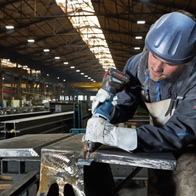 Aparafusadora + Rebarbadora + Serra circular + Retificadora direita (KIT 18V BOSCH)