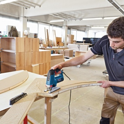 Serra vertical GST 160 BCE