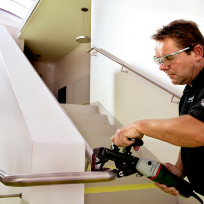 Lixadeira para tubos 900 W RBE 9-60 Set