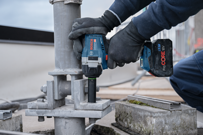 Aparafusadora/chave de impacto sem fio GDS 18V-750 C