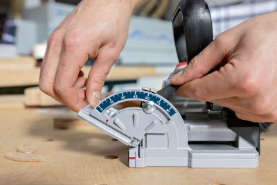 Fresadora para buchas planas GFF 18V-22