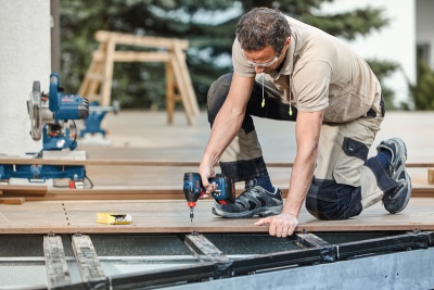 Aparafusadora/chave de impacto sem fio GDX 18V-210 C