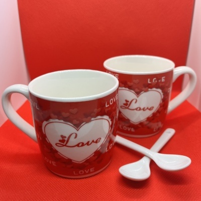 Conjunto 2 Canecas "Love"