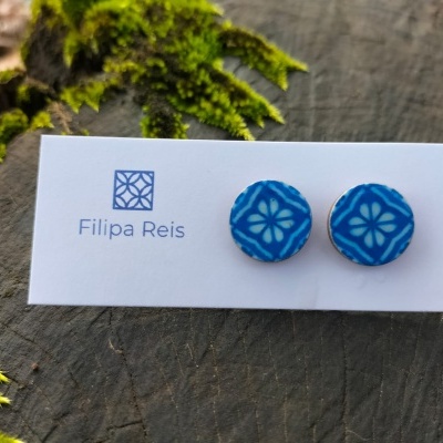 Brincos pequenos redondos azulejo