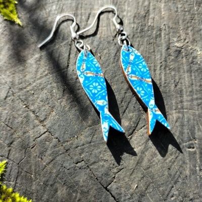 Brincos sardinha azulejo azul