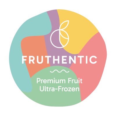 Rótulo colorido redondo com texto FRUTHENTIC e Premium Fruit Ultra-Frozen