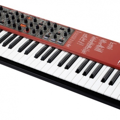 Clavia Nord Lead A1