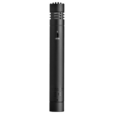 AKG P170 Microfone condensador