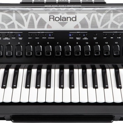 ROLAND FR8X PRETO