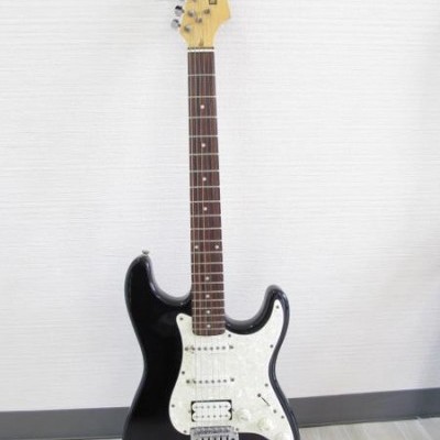 Rocket Deluxe Stratocaster Guitar Black