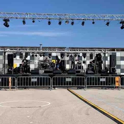 MAK10 satélite line array