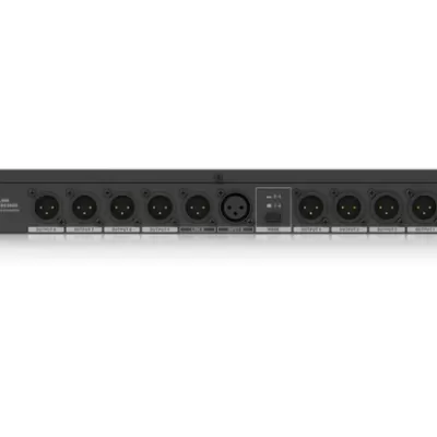 Behringer DS2800 2 entradas e 8 saídas