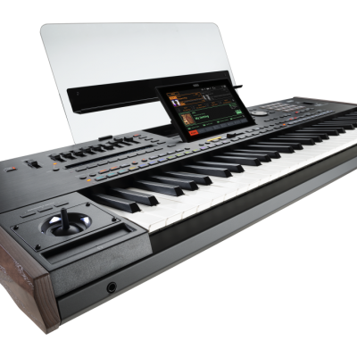 Korg PA5X 61 Internacional