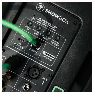 MACKIE SHOWBOX Coluna Ativa c/Bateria 400w