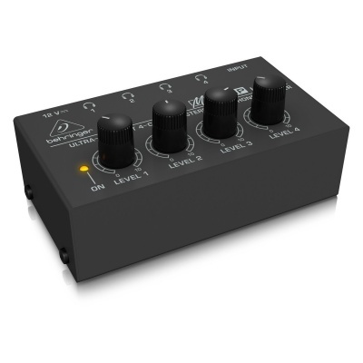 Behringer HA400