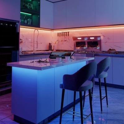 Tira LED Govee RGB com controlo por app