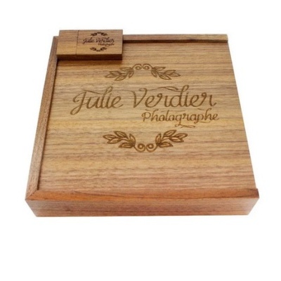 Caixa de madeira para fotografia + pen drive gravação logotipo personalizável