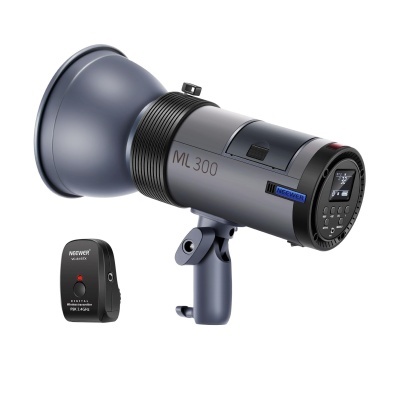 Flash  ML300 com bateria e disparador strobe 300W Bowens Flash  ML300 com bateria e disparador strobe 300W Bowens