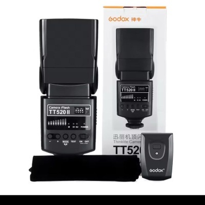 Flash Godox TT520 II + disparador compatibilidade multimarca