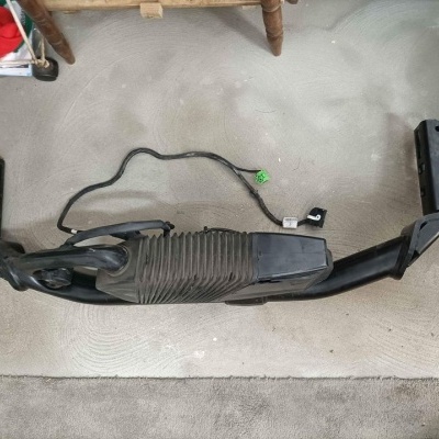 Engate de reboque Porsche Macan 95B803881B