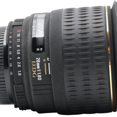 Objetiva Sigma para Nikon 28mm f/1.8 Macro