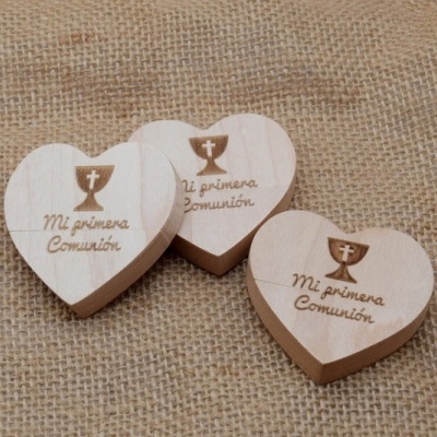 Pen drive 10 un. madeira coração gravação logótipo personalizável