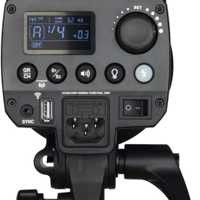 Flash Strobe 300W Godox MS-300 + lâmpada de modelagem