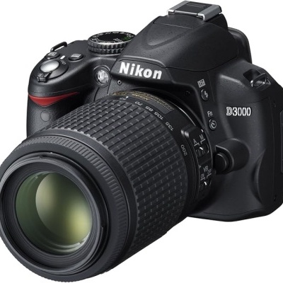 Câmara Nikon D3000