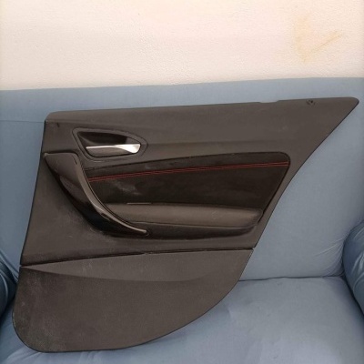 Forra porta trás direita BMW série 1 F20