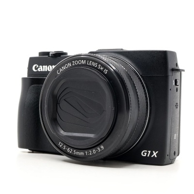 Máquina fotográfica Canon G1X preta com lente Canon Zoom Lens 5x IS