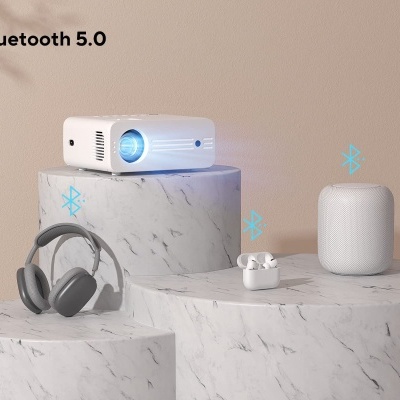 Projetor WiFi Bluetooth 2,4/5 GHz Full HD 1080P nativo Projetor WiFi Bluetooth 2,4/5 GHz Full HD 1080P nativo