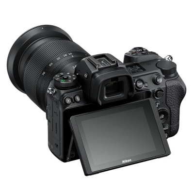 Nikon Z6 II + 24-70 mm f/4.0