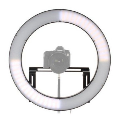 Anel de luz LED branco com câmara Canon preta no centro