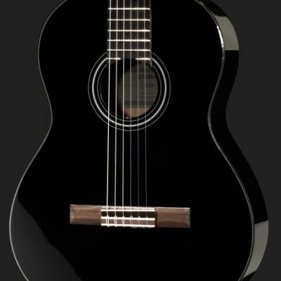 Yamaha C40 BL Bundle 1