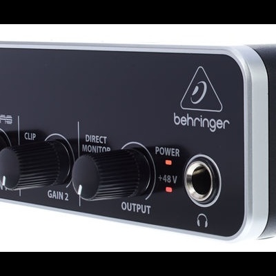Behringer U-Phoria UMC22