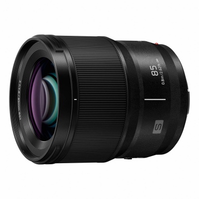 Panasonic Lumix S 85mm f/1.8 L-mount