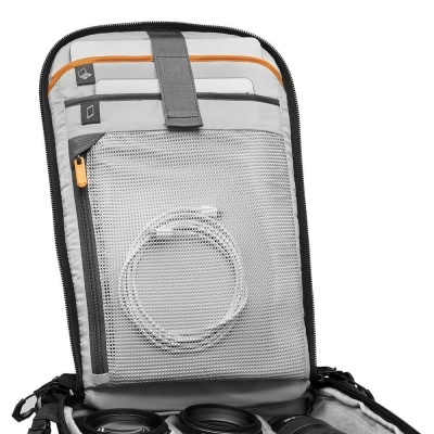 Lowepro Flipside 300 AW III