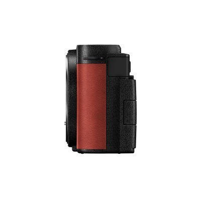 Panasonic S9 Crimson Red + 26mm f/8.0